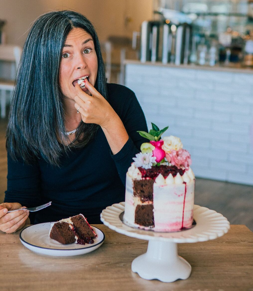 Why you can feel great AND eat cake!  Advice from nutrionist Michelle Yandle, on how to be healthy and eat the foods you love.