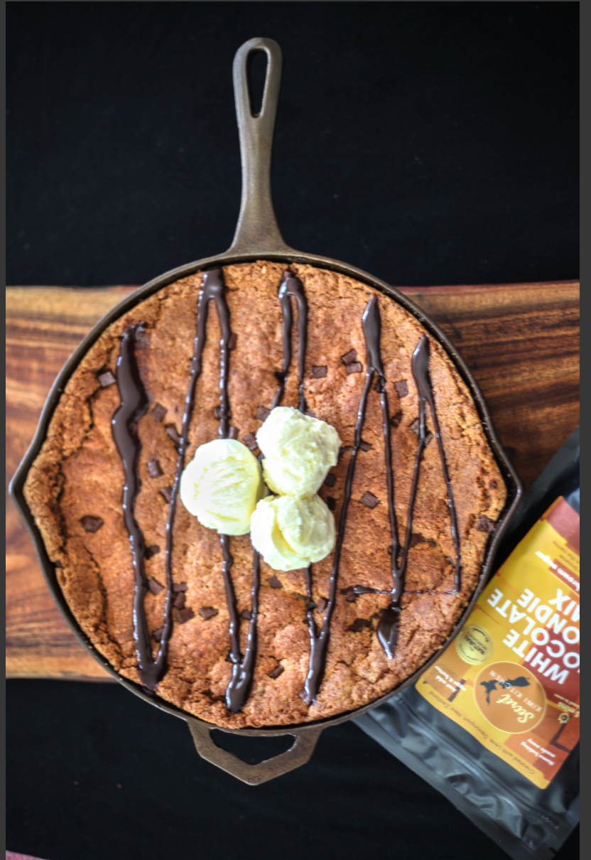 Brown Butter, Tahini & Chocolate Skillet Blondies