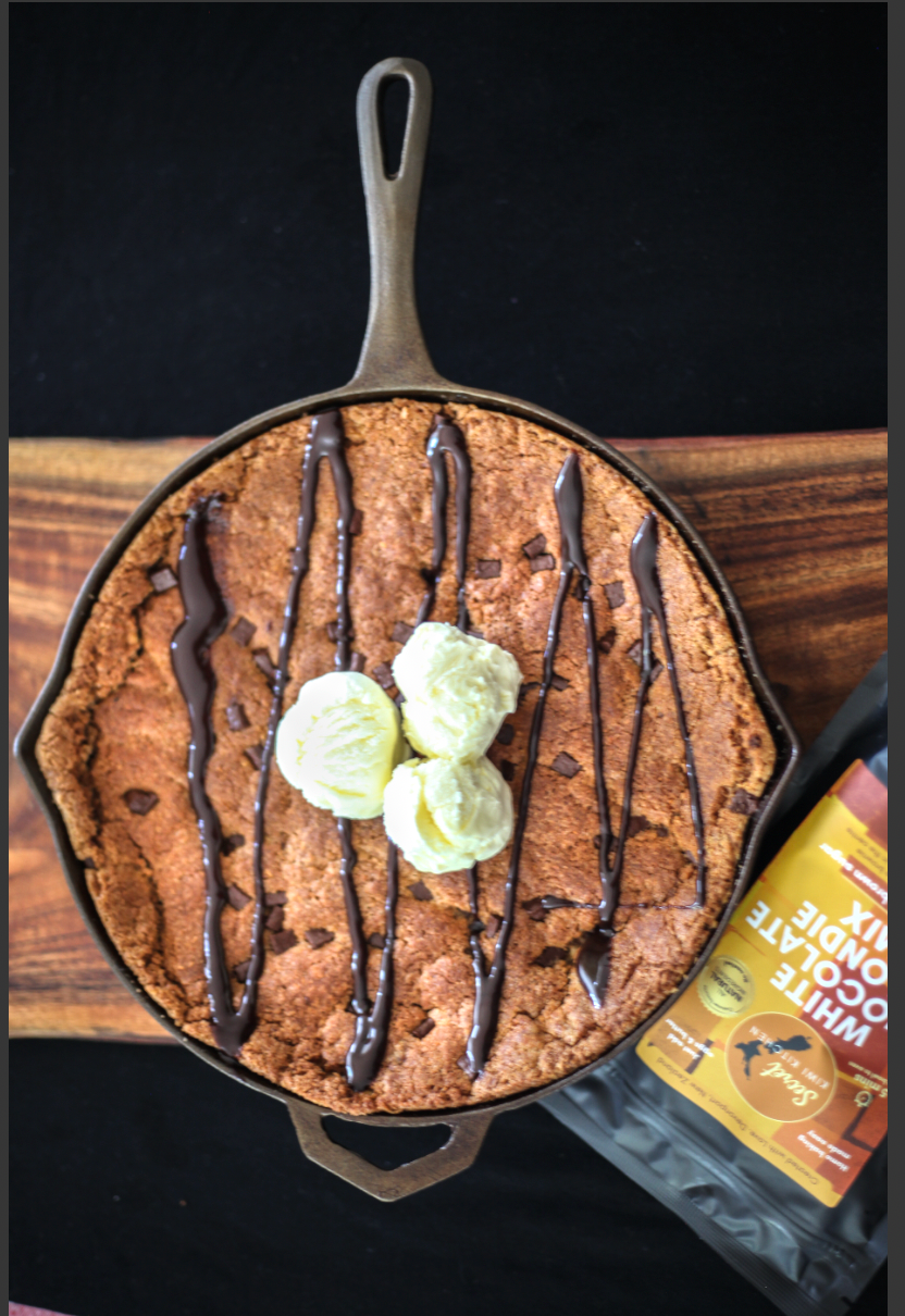 Brown Butter Chocolate Chunk Tahini Skillet Blondies