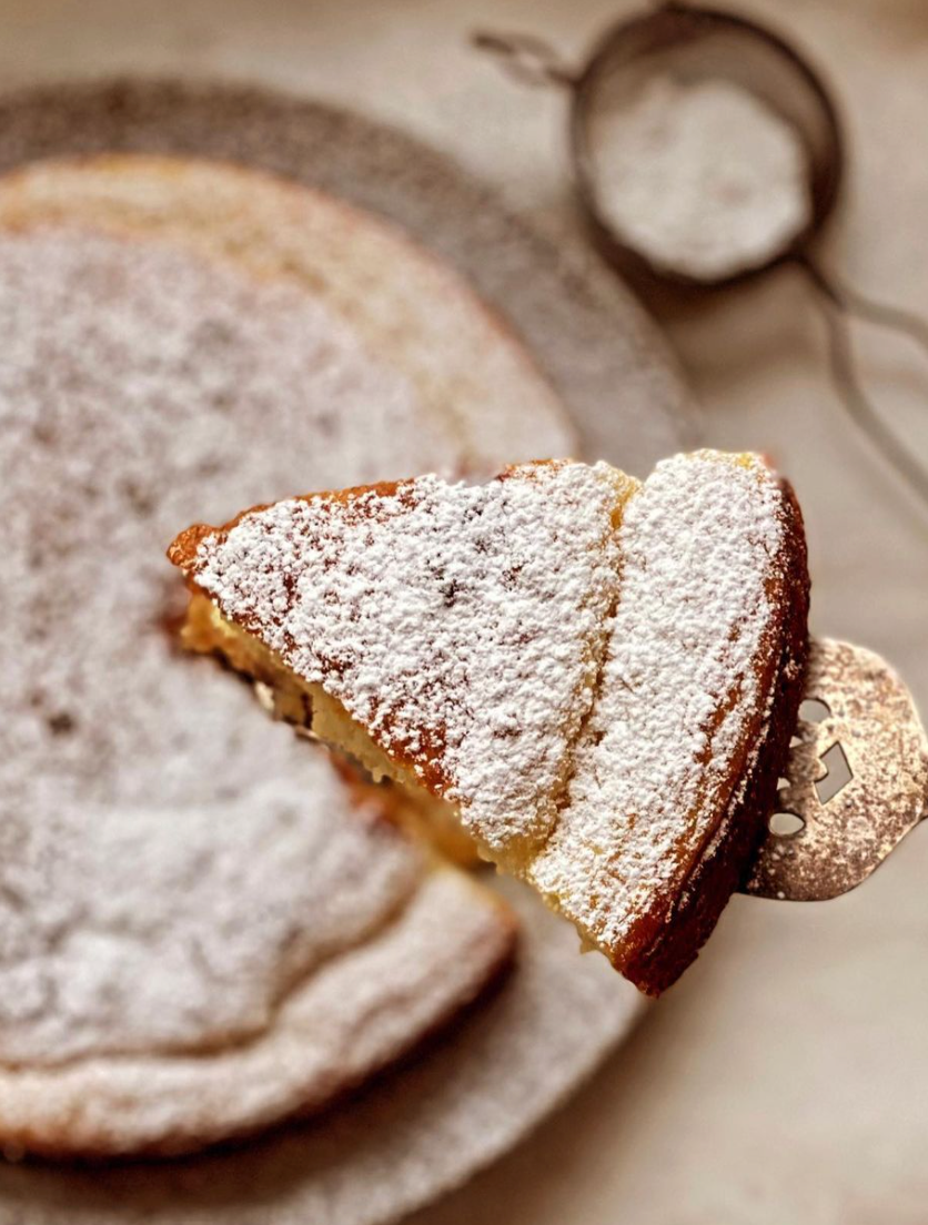 One-Bowl Lemon Ricotta Cake
